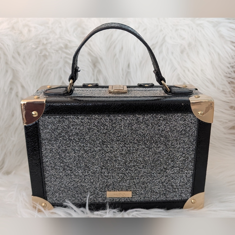 Stylish Black & Gray Trunk-Style Top-Handle Bag - Picture 6 of 16